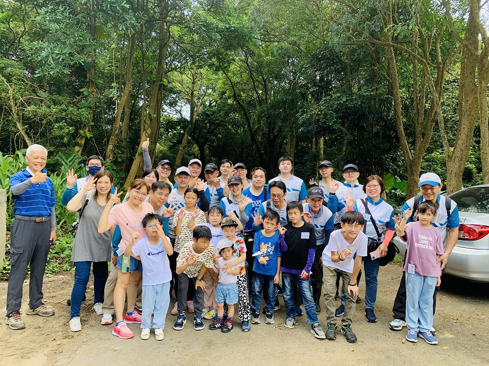 崇友志工家庭日 上山護林同樂